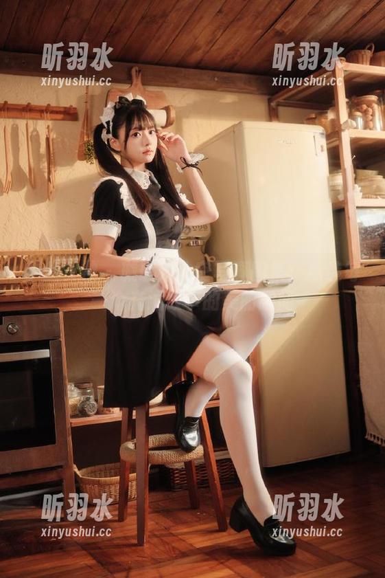 梦丝女神 - 璇璇办公室写真图集：精选每一个充满故事的美丽瞬间