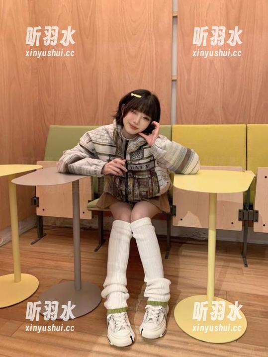 模范学院 - 柳侑绮Sevenbaby倾情奉献，透明美图图集带你领略灵动之美！