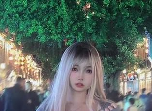 走进洛桑w伊梓的日常生活：精选写真集描绘平凡中的不平凡