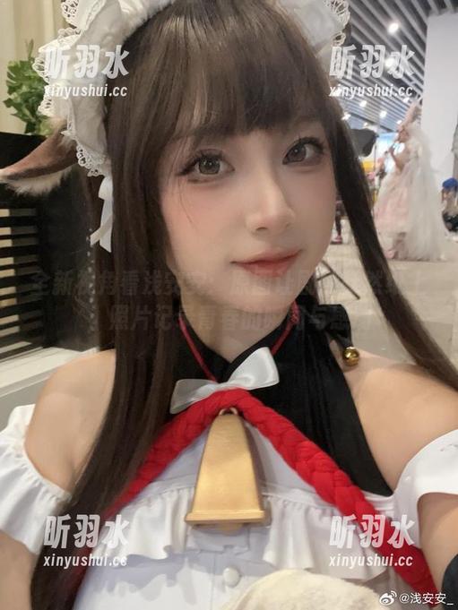 全新视角看浅安安：原图让剧情跃然纸上，照片记录青春的瞬间与感动