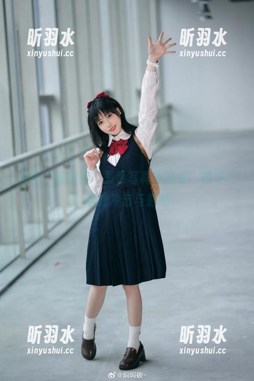 探秘“焖焖碳”恶毒写真作品集，感受艺术的冲击与魅惑