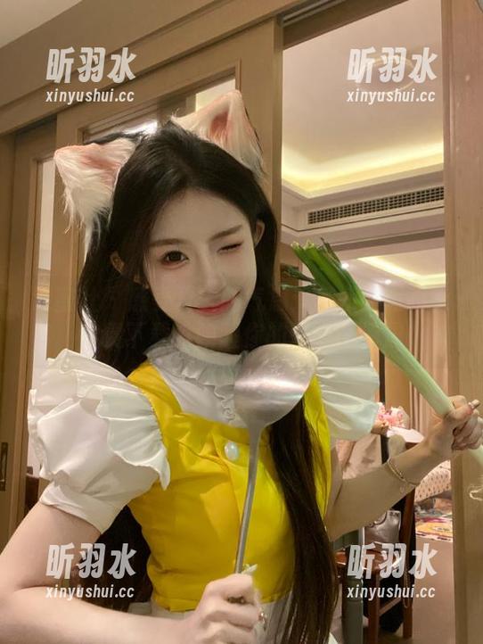 爱蜜社 - 感受夏天的气息：杨紫嫣写真集免费下载，唤醒你的每一个清晨