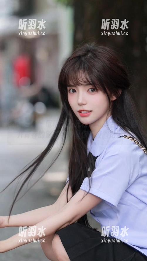 物恋传媒 - 嘟嘟无圣光校服写真合集：翻开青春的篇章，唤醒你的校园记忆！