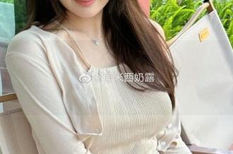 让人咋舌的高清写真：白烨烨的白天鹅正片，仿佛赋予了生命的诗篇