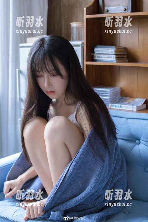浪漫与幻想：白莉爱吃巧克力的原理猪深巷女仆写真合集