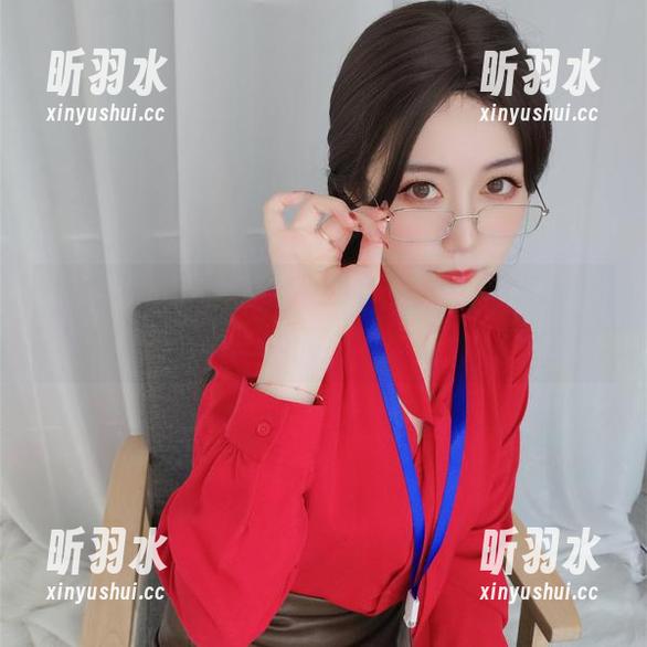 白银81和服写真作品下载：发现她的独特艺术魅力！