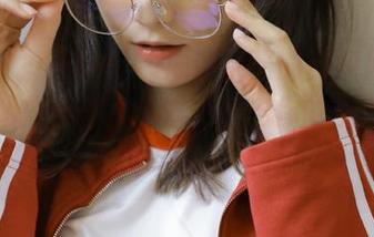 秀人网 - 被Emily顾奈奈酱的御姐风格圈粉！私拍套图，全方位开启你的快乐开关，准备好爆笑了吗？