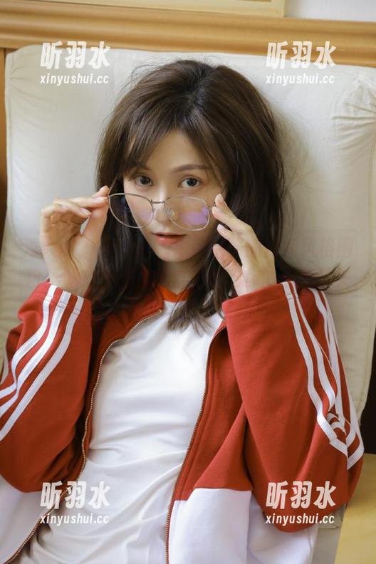 秀人网 - 被Emily顾奈奈酱的御姐风格圈粉！私拍套图，全方位开启你的快乐开关，准备好爆笑了吗？