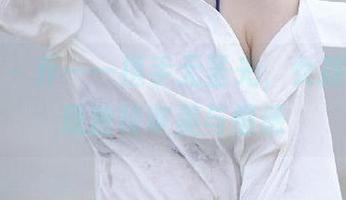 秀人网 - 乔一一携手无圣光，女孩写真展现独特审美与情感