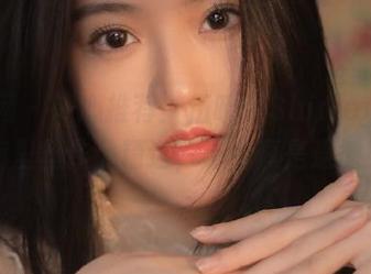 秀人网 - 倾心推荐：伍晓丽Shirley神秘裤里丝作品精选，不看真是遗憾！