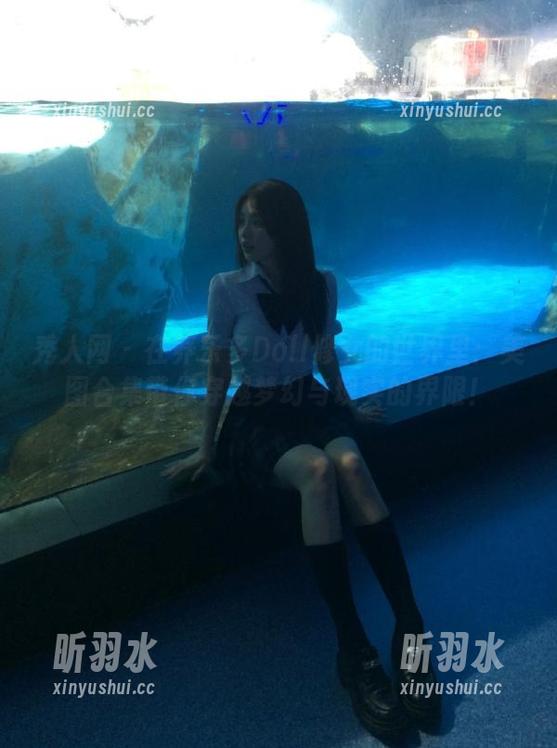 秀人网 - 在养乐多Doll修女的世界里：美图合集带你穿越梦幻与现实的界限！