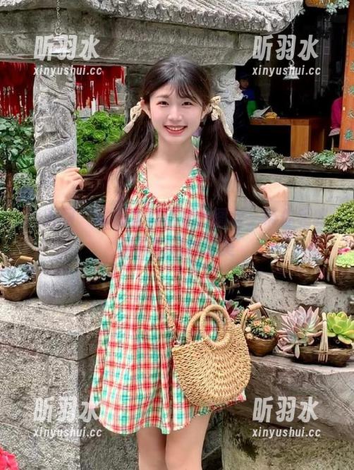 秀人网 - 最新唐翩翩婚纱图包，带你领略别样的婚纱之美