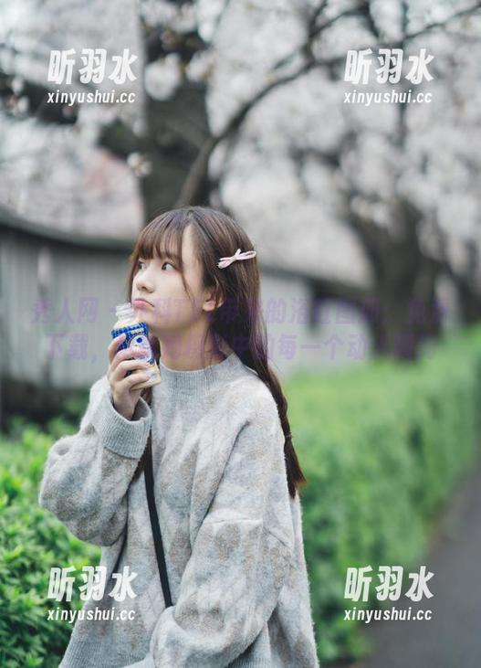 秀人网 - 外科TEL带来的浴缸图册：免费下载，尽享她摄影中的每一个动人瞬间