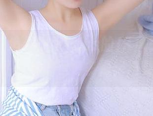秀人网 - 追寻安妮Tess的JK风格，最新作品更新揭示更多惊艳与灵动