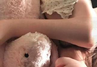 秀人网 - 小乔babyb的女友写真魅力，传递出无与伦比的美图艺术感受