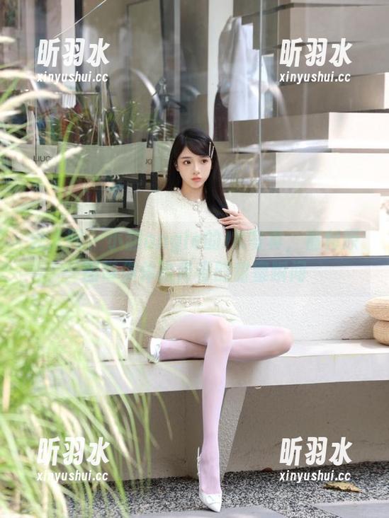 秀人网 - 小甜angle的JK写真，福利原图带你体验青春的甜蜜瞬间