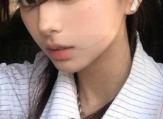 秀人网 - 万圣节专属：心妍小公主的梦幻写真合集与高质量图包
