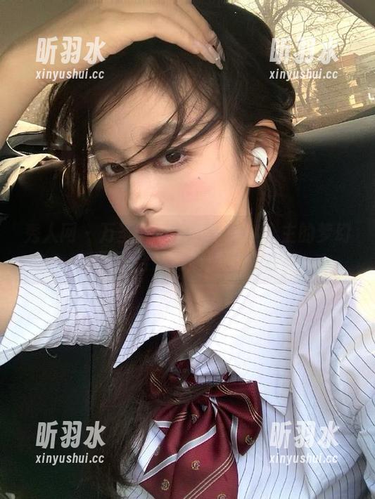秀人网 - 万圣节专属：心妍小公主的梦幻写真合集与高质量图包