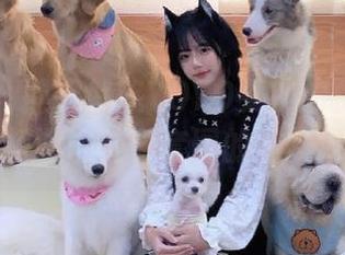 秀人网 - 捕捉悠悠YOYO女神的优雅瞬间，畅游在美图套图的仙境中！
