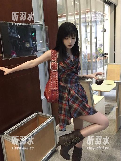 秀人网 - 感受戴允祺zoe婚纱作品带来的视觉盛宴，免费体验她的摄影艺术之旅！