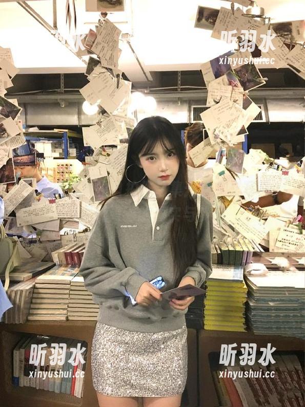 秀人网 - 她的自拍作品集：林文文写真，展现青春的真实与梦幻