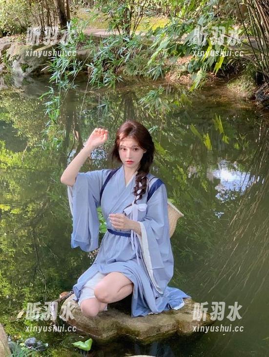 秀人网 - 探索王婉悠Queen长腿作品的魅力，观看时尚界的新星崭露头角