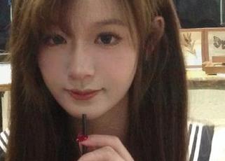 秀人网 - 王馨瑶yanni吊带写真图册火热来袭！免费下载尽享她的美丽瞬间！