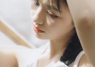 秀人网 - 西希白兔婚纱图集：单身狗的婚纱幻想，别样风格也很美