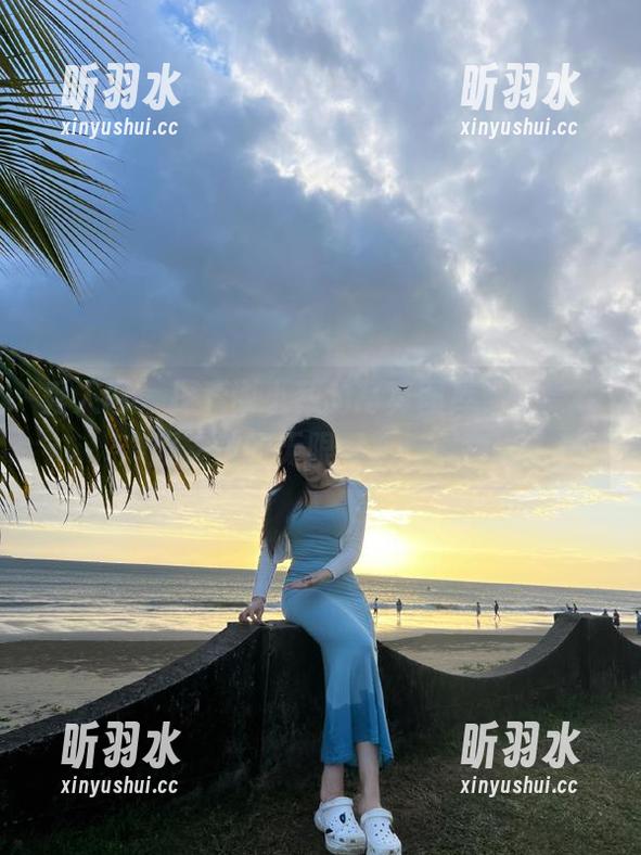 秀人网-谢小葱 秀人网 - 探索谢小葱的写真图库,感受礼服之美的无限可能与创意