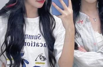 秀人网 - 金悦汐短裙写真精选：捕捉青春瞬间的美丽图库