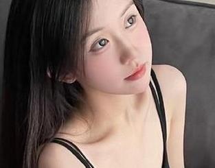 秀人网 - 闫璐璐全新作品“死库水”：摄影艺术与青春的完美结合