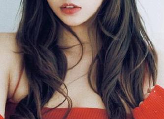 秀人网 - 美图与写真相伴：麦田甜心演绎真实与幻想的交融