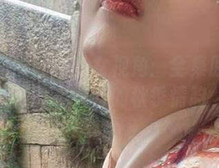 秋和柯基的独特少女视角：全集原图带你领略不一样的秋季情韵