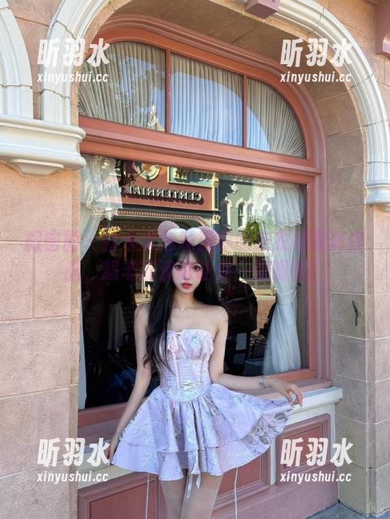 微密圈 - 打卡紫色哒豚豚的连衣裙写真作品，超丰富资源让你一饱眼福！