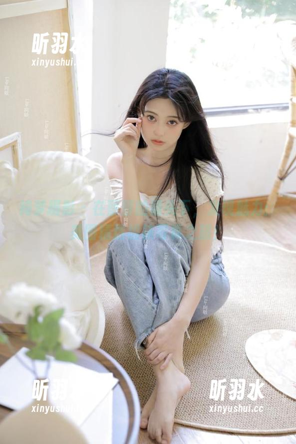 绮梦摄影 - 在蔡蔡的镜头下，发现魅力：美图精选棉袜写真之旅！