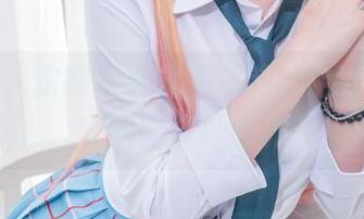 羊大真人定制写真分享，带你走进大凤毒苹果的奇妙世界