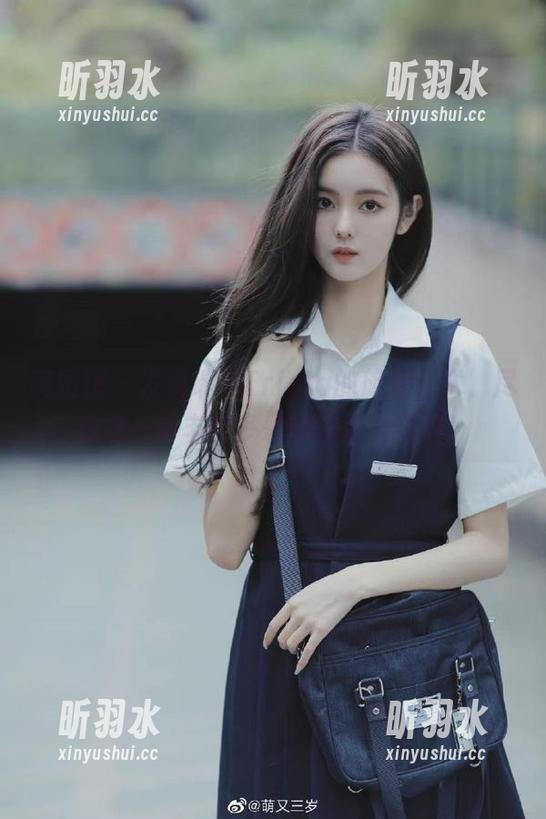 美媛馆-瑞莎Trista 美媛馆 - 发现瑞莎Trista的旅拍艺术,尽在这一份丰富多彩的写真合集里!