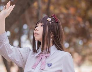 下载自闭颜球球的写真合集，共享加藤惠的唯美瞬间