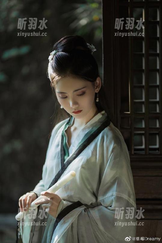 舞蹈生日记 - 黄琪护士私房写真，原图带你感受青春活力