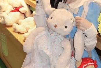 花漾show - 心上可Flora的校服套图合集：把青春化作影像，尽情回忆那些年的校园梦！