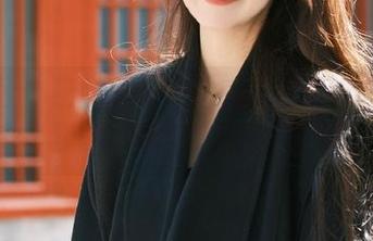 蜜桃社 - 细腻而富有情感的伊素妍肉丝写真套图，完美诠释女性魅力