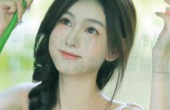 蜜桃社 - 佩琦PinkyJK写真作品合集：展现青春与活力的美丽瞬间
