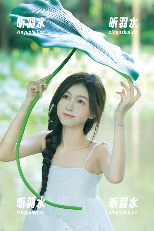 蜜桃社 - 佩琦PinkyJK写真作品合集：展现青春与活力的美丽瞬间