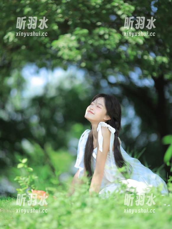 袜啵啵 - 解锁芝士的两双高跟鞋写真合集，尽显女性优雅与力量