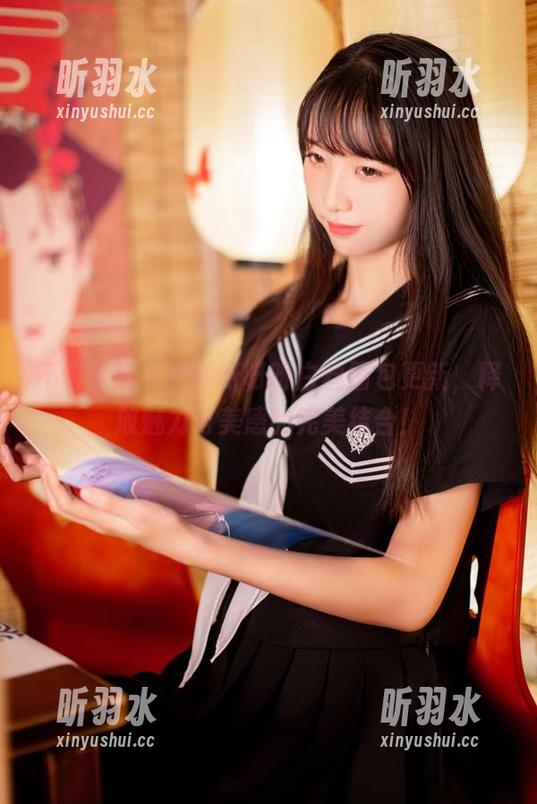 不容错过！西呱呀呀呀白丝图包更新，释放魅力与美感的完美结合！