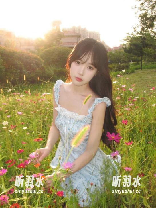 语画界 - 徐莉芝Booty职业装高清套图，职场女性新的时尚宣言，演绎绝美职业形象！