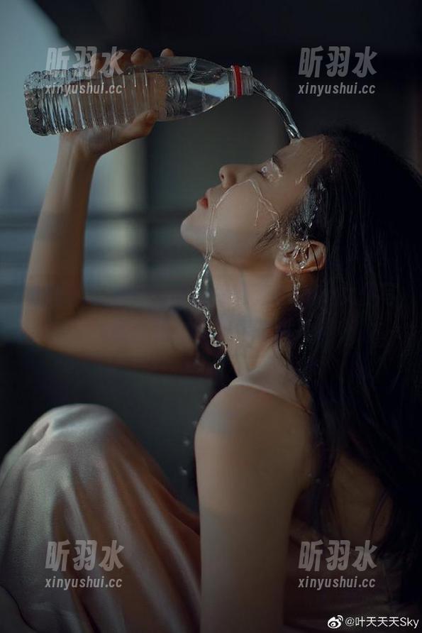 语画界 - 新鲜出炉的徐莉芝Booty女仆写真资源，尽在你的指尖