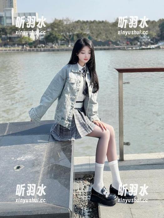 语画界-郑颖姗Bev 语画界 - 体验郑颖姗Bev豹纹图包福利,时尚与野性碰撞的无限可能!