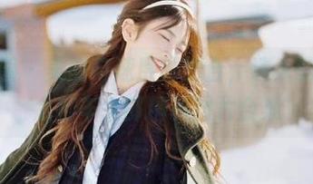 微密圈 - 美丽与速度的结合，迷人的五姨太赛车女郎精彩图片合集