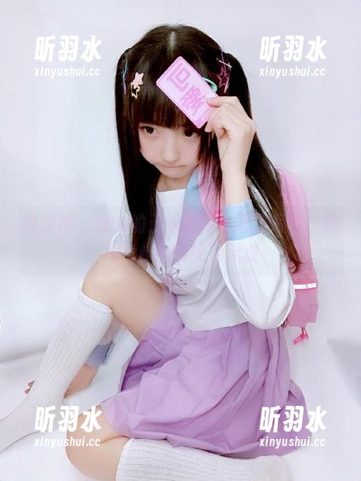 微密圈 - 迷人的五姨太献上高清写真，棉袜优雅风情展现无遗